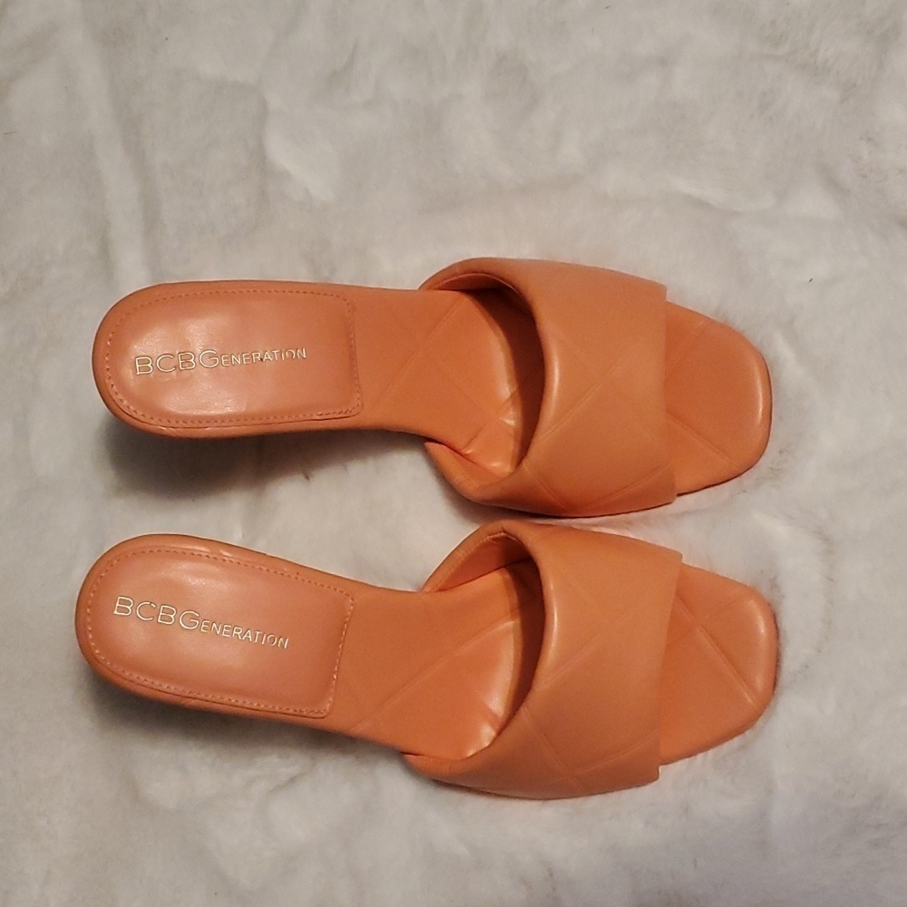 Ixani Womens Faux Leather Peep-Toe Slide Sandals